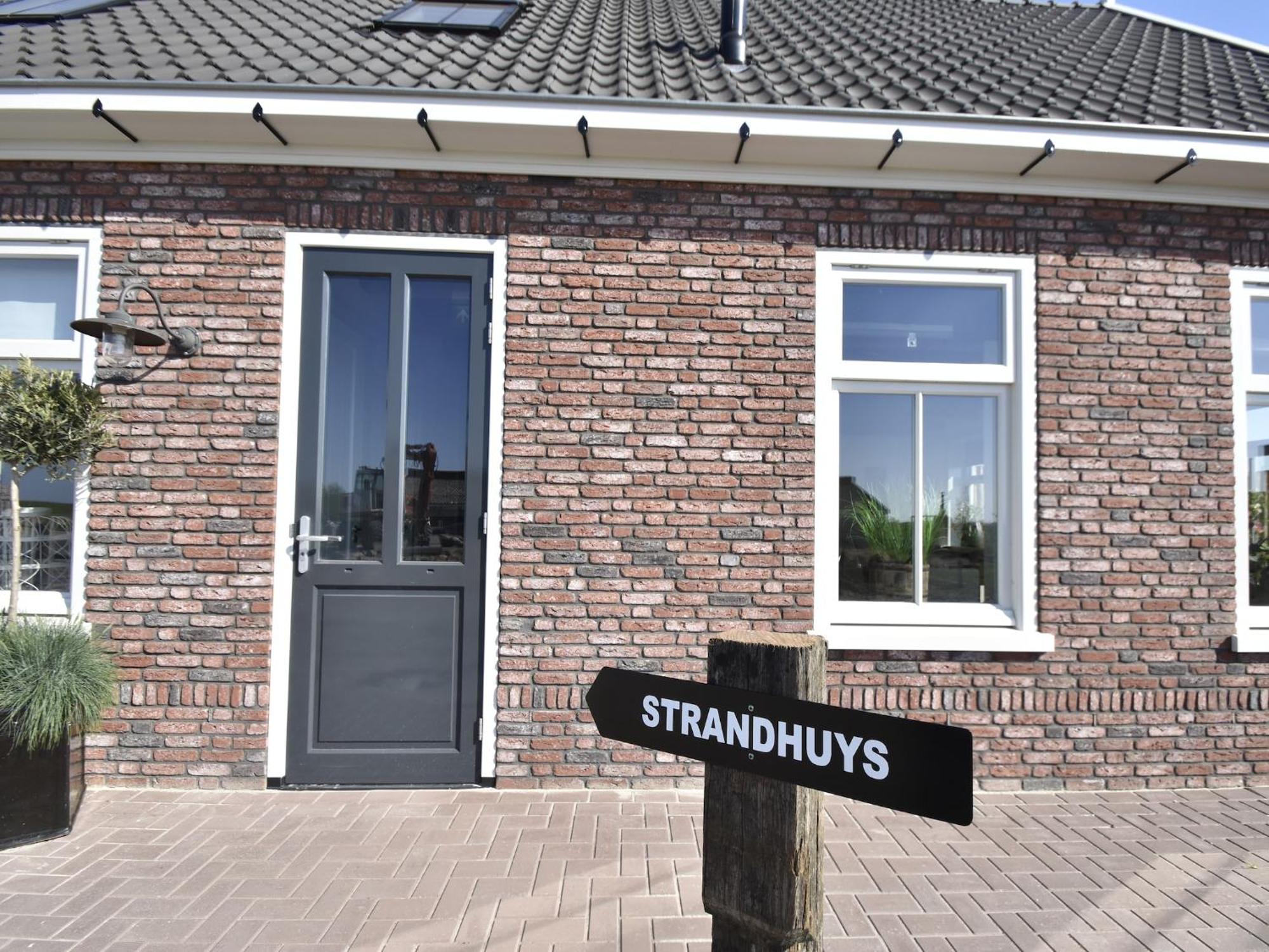 Vakantiehuis Hazenborgh In Near The Sea
